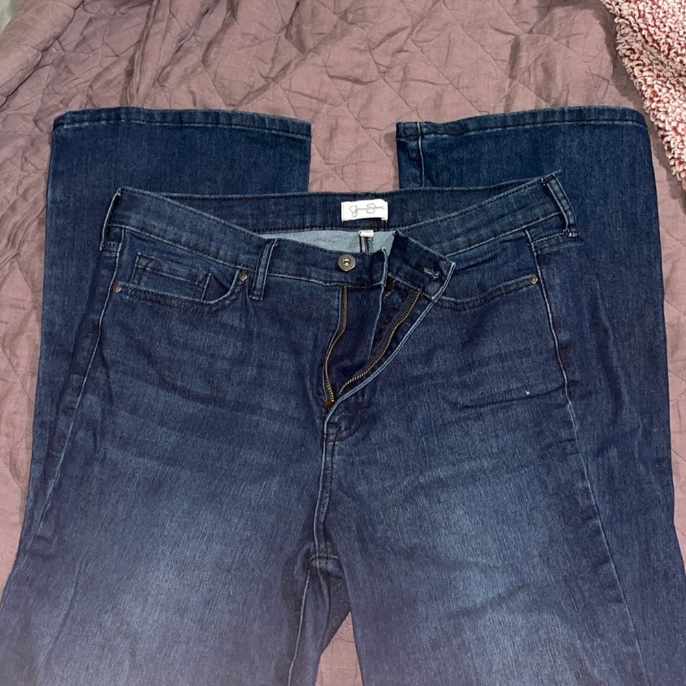 14/32 Jessica Simpson Flare Jeans
